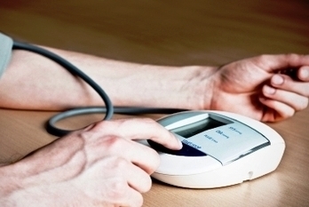 recognize high blood pressure symptoms